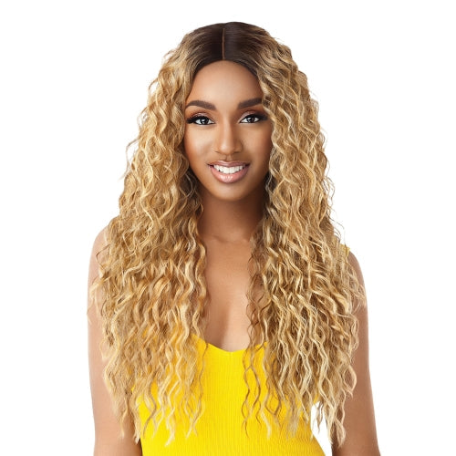 Outre Synthetic Hair Lace Front Wig The Daily Wig Hand-Tied Lace Part Wig Thora Find Your New Look Today!