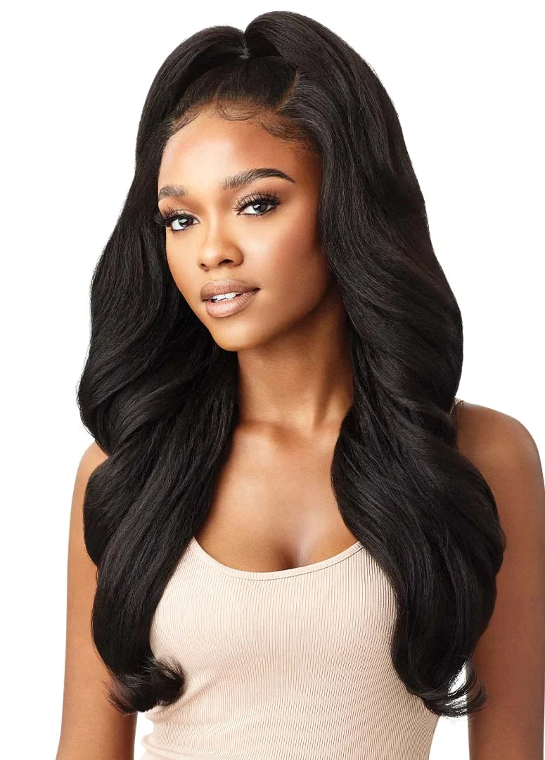 OUTRE PERFECT HAIRLINE FULLY HAND TIED 13x6" LACE WIG - JULIANNE - 24"